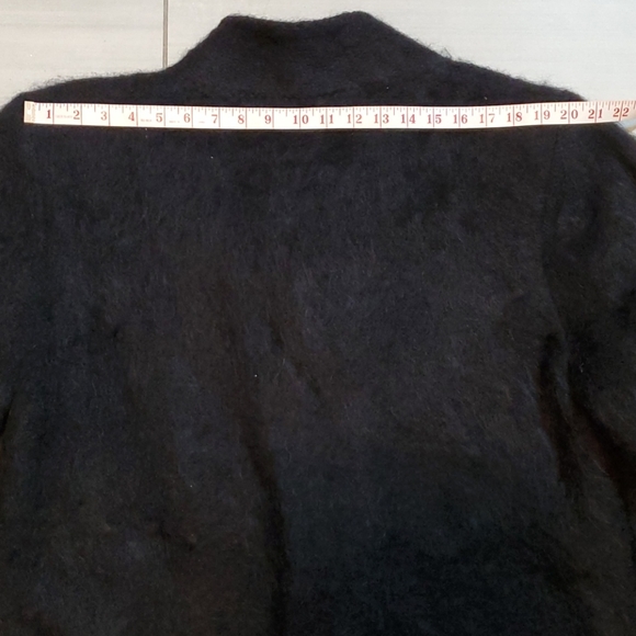Vintage Woman's Mohair Coat - Picture 15 of 16